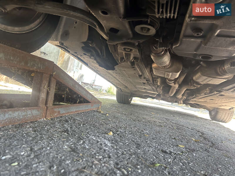 Седан Audi A4 2002 в Одессе