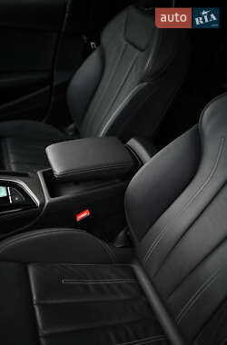 Седан Audi A4 2020 в 