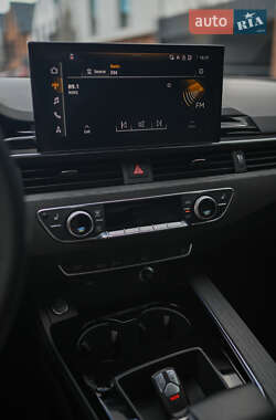 Седан Audi A4 2020 в 