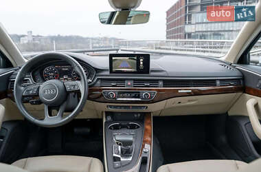 Седан Audi A4 2018 в 