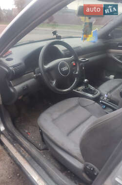 Седан Audi A4 1999 в 