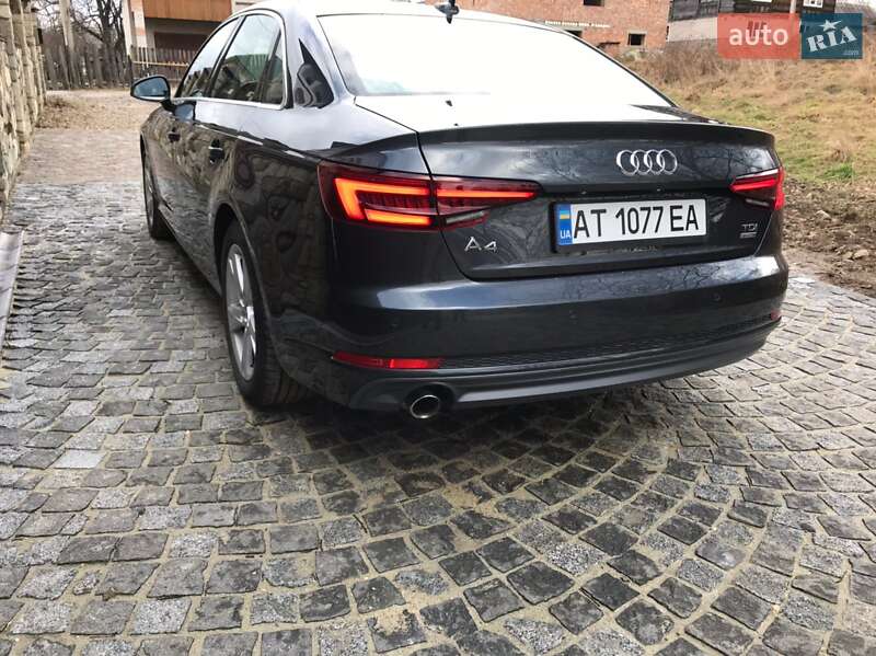 Седан Audi A4 2017 в Ивано-Франковске