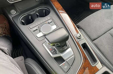 Седан Audi A4 2016 в 