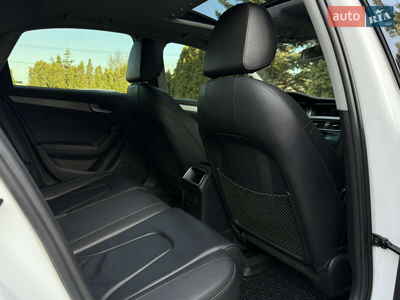 Седан Audi A4 2014 в Києві
