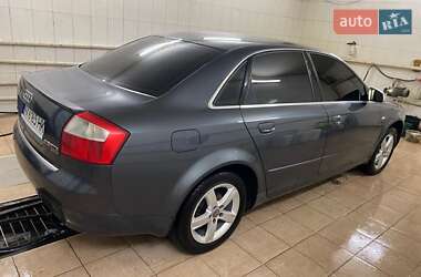 Седан Audi A4 2001 в 
