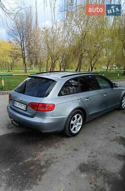 Универсал Audi A4 2011 в 