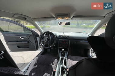 Седан Audi A4 2003 в 