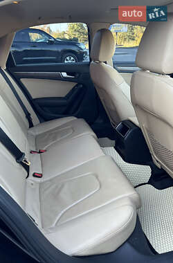 Седан Audi A4 2013 в 