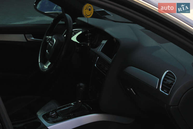 Седан Audi A4 2009 в Черновцах