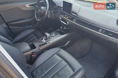 Седан Audi A4 2019 в 