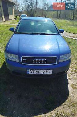 Седан Audi A4 2001 в 