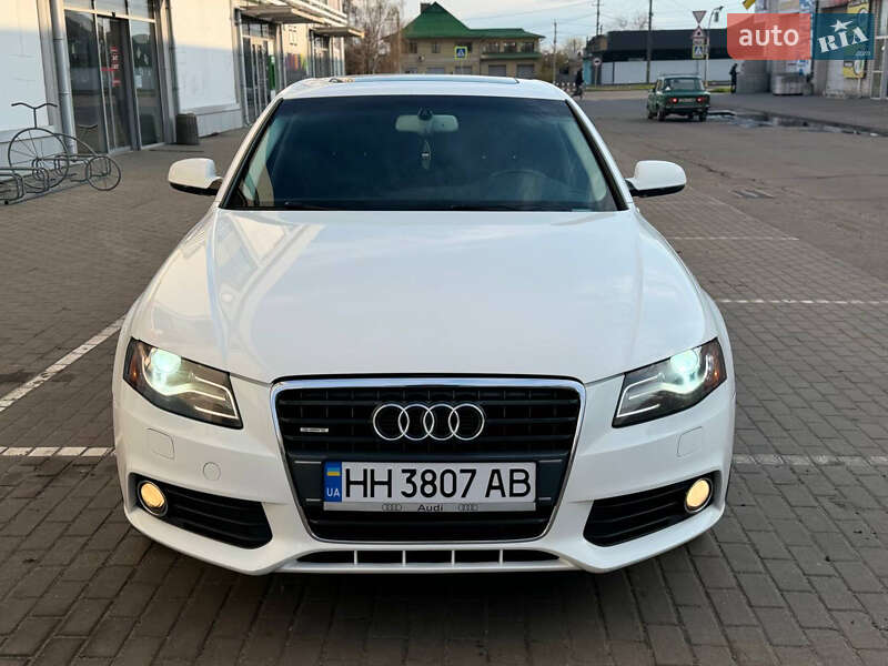 Седан Audi A4 2009 в Павлограді