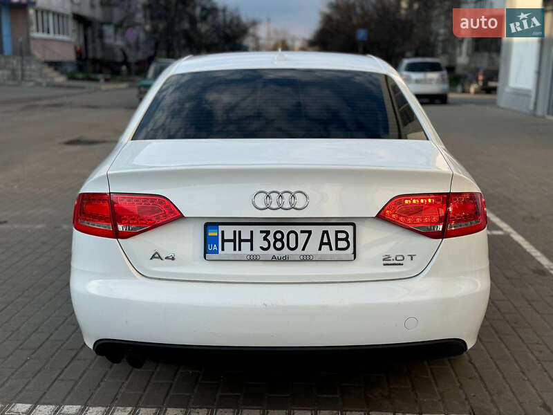 Седан Audi A4 2009 в Павлограді