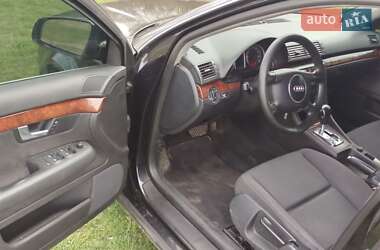 Седан Audi A4 2004 в 
