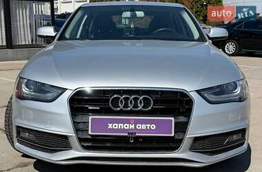 Седан Audi A4 2014 в 