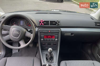 Седан Audi A4 2006 в 