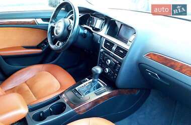 Седан Audi A4 2012 в 