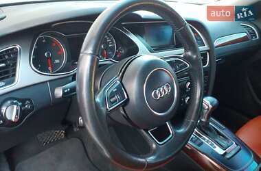 Седан Audi A4 2012 в 