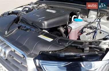 Седан Audi A4 2012 в 