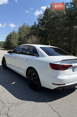 Седан Audi A4 2016 в 
