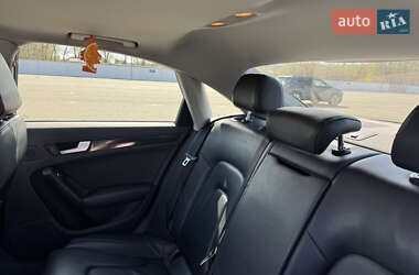 Седан Audi A4 2013 в 