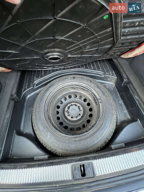 Универсал Audi A4 2002 в Опошне