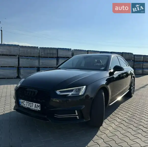 Audi A4 2014