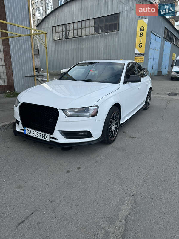 Audi A4 2012