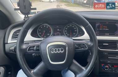 Седан Audi A4 2012 в 