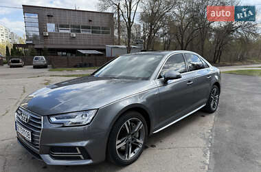 Седан Audi A4 2018 в Харькове