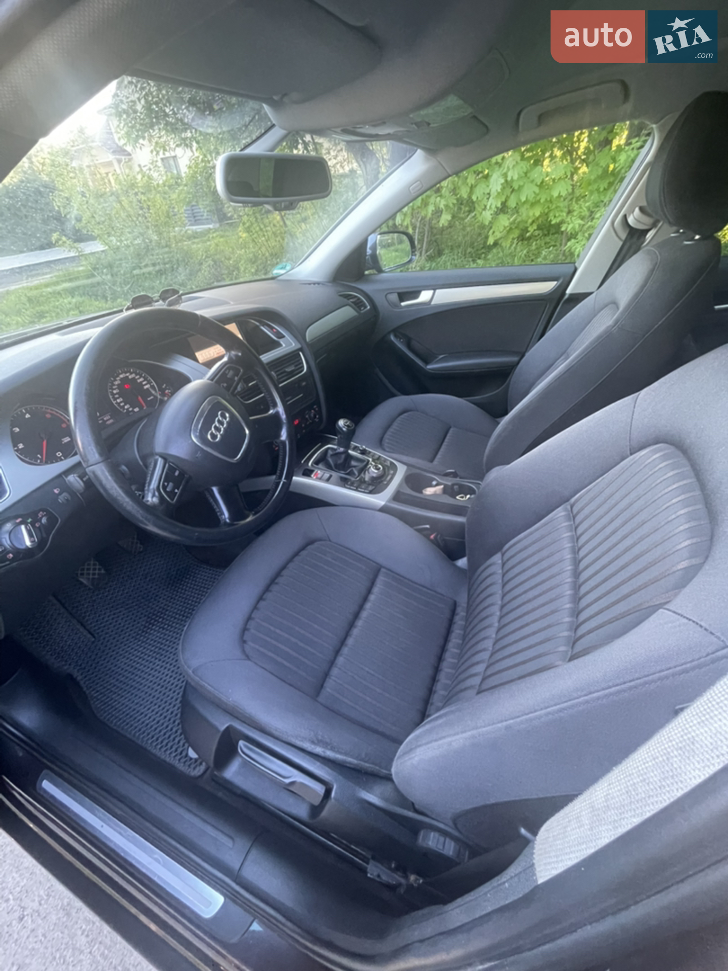 2011 Audi A4 - мініатюра 3