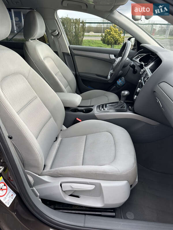 Универсал Audi A4 2012 в Луцке