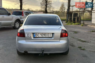 Седан Audi A4 2003 в 