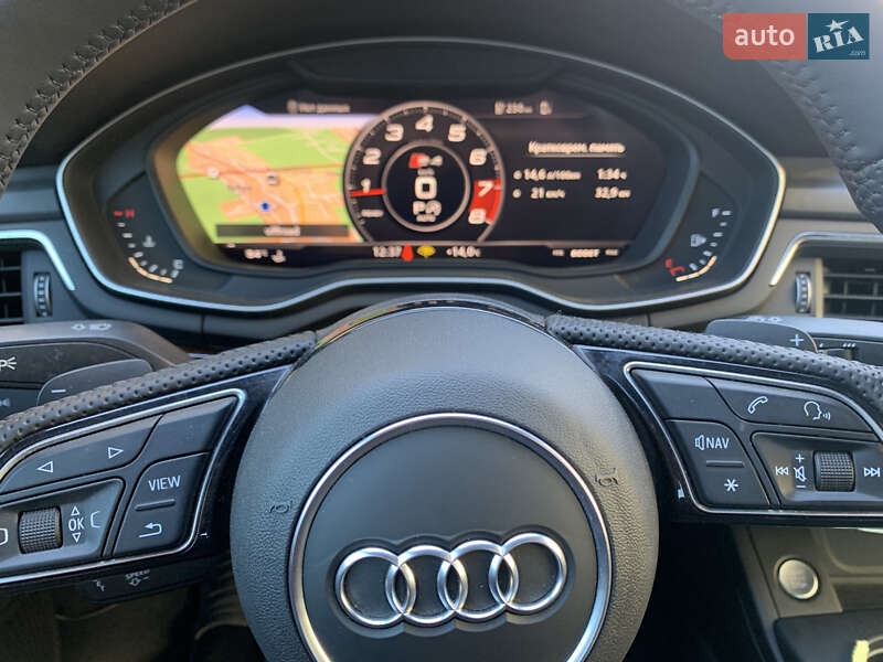 Седан Audi A4 2016 в Львове