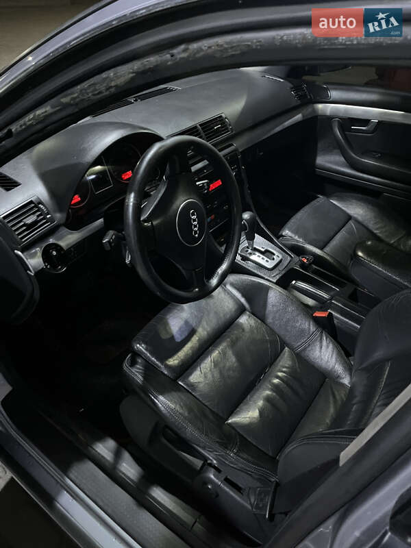 Універсал Audi A4 2004 в Львові