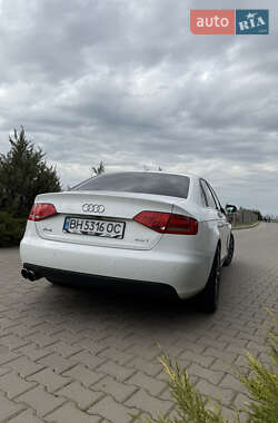 Седан Audi A4 2009 в 