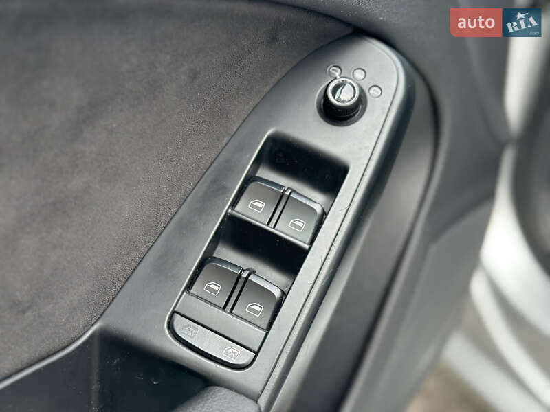 Универсал Audi A4 2011 в Киеве