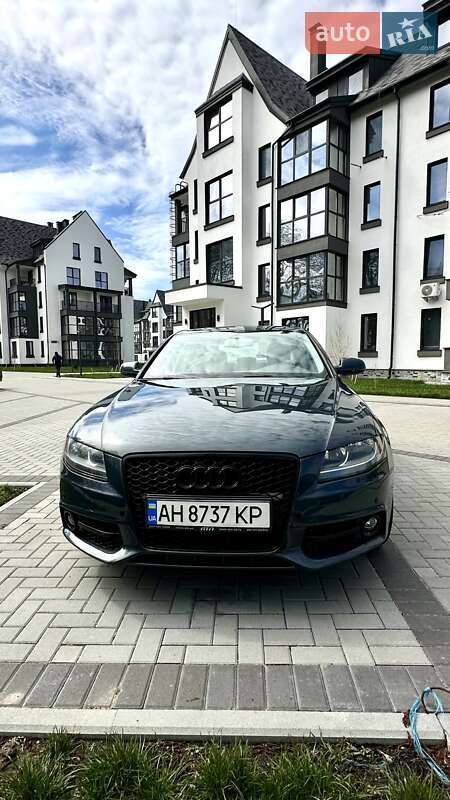 Седан Audi A4 2010 в Киеве