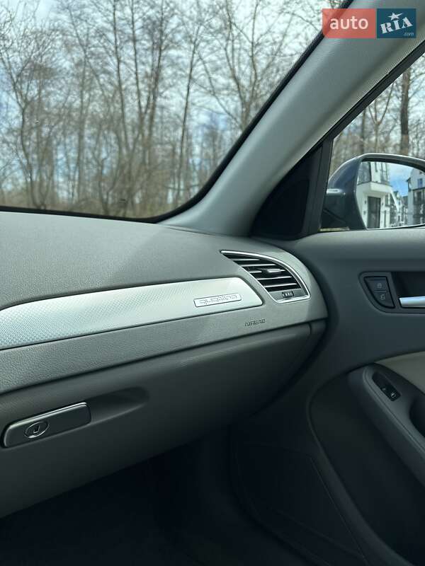 Седан Audi A4 2010 в Киеве