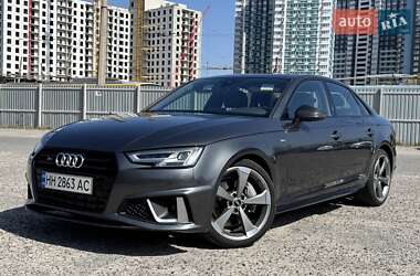 Седан Audi A4 2018 в 