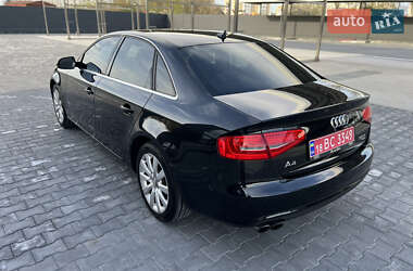 Седан Audi A4 2013 в 