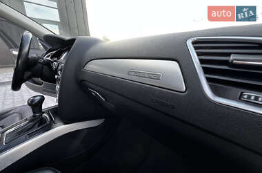 Седан Audi A4 2013 в 