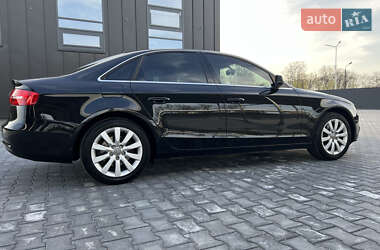 Седан Audi A4 2013 в 
