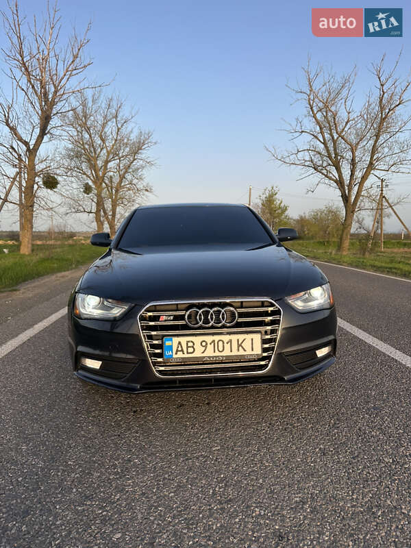 Audi A4 2012