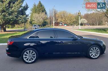 Седан Audi A4 2017 в 