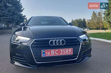 Седан Audi A4 2017 в 