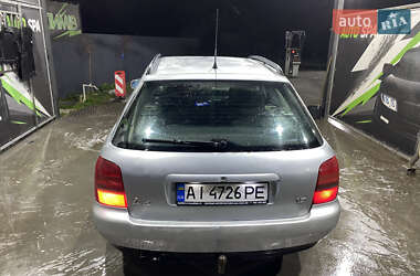 Універсал Audi A4 1997 в 