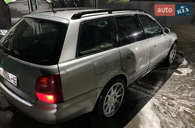Універсал Audi A4 1997 в 