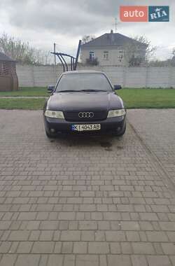 Седан Audi A4 1999 в 