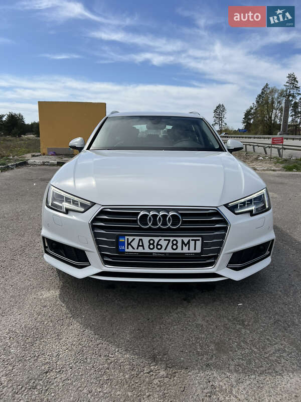 Универсал Audi A4 2019 в Киеве